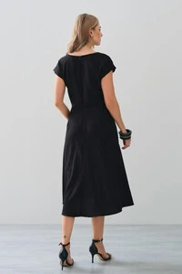Vestido Midi Evasê Manga Morcego Decote V