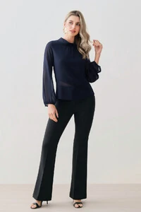 Blusa Dupla Transpassada Assimétrica de Chiffon Yoryu Manga Longa Gola Dobrada