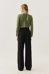 Blusa Manga Longa Punho Decote Pregas