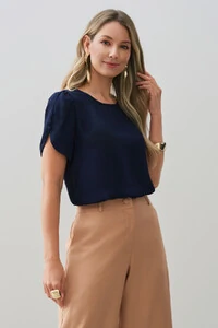 Blusa Manga Mini Botões Forrados Triple