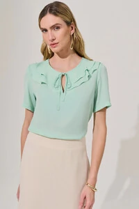Blusa Decote Vazado Babado Double Laço