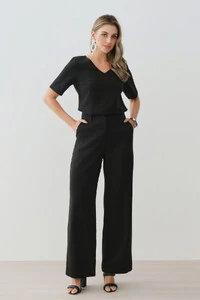 Conjunto de Alfaiataria de Blusa Decote V e Calça Wide Leg