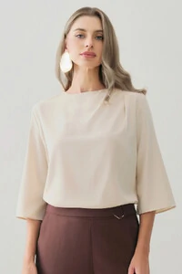 Blusa Assimétrica Manga 3/4 Pregas Ombro Esquerdo