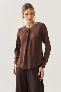 Blusa Manga Longa Punho Decote Pregas