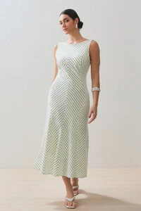 Vestido Midi Regata Listrado Recortes