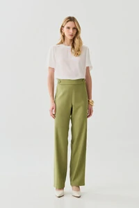 Blusa Decote Redondo Ombro Prega