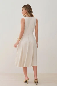 Vestido Midi Evasê Regata Assimétrico Pregas Ombro Esquerdo Gold