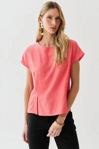 Blusa Acinturada Manga Morcego Pregas