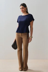 Blusa Manga Morcego Lateral Laço