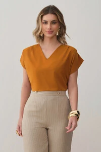 Blusa Manga Morcego Decote V Ombro Pregas Double