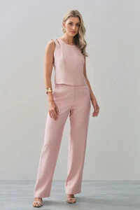 Conjunto de Blusa Regata Crop Ombro Cut Out Recorte e Calça Reta Botão Forrado