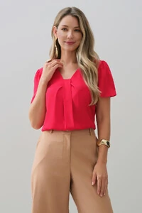 Blusa Decote V Pregas Laço