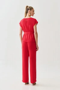 Conjunto de Blusa Manga Morcego Cinto e Calça Reta