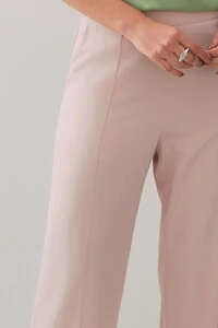 Calça Reta Nervura