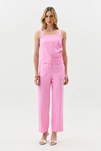 Conjunto de Alfaiataria Blusa de Alça Crop Assimétrica Lateral Franzida e Calça Reta Botão Forrado