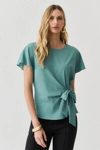 Blusa Manga Morcego Evasê Cinto Embutido