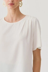 Blusa Assimétrica Pregas Ombro Esquerdo