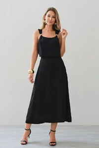 Conjunto de Blusa Regata Omro Gold e Saia Midi Evasê