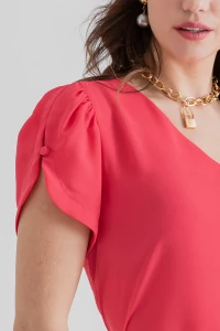 Blusa manga aberta botão forrado
