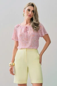 Blusa Floral Manga Raglan Decote Laço