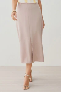 Saia Midi Reta de Alfaiataria Recorte Prega Frontal