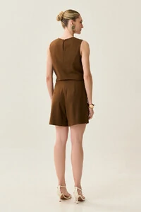 Conjunto de Linho de Blusa Regata Ombro Pregas e Shorts