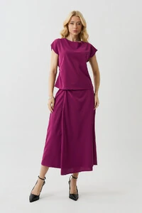 Conjunto Assimétrico de Blusa Manga Morcego Pregas Drapeada Saia Midi Evasê Drapeada