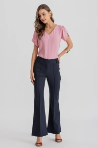 Blusa manga aberta botão forrado