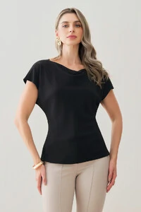 Blusa Manga Morcego Decote Drapeado
