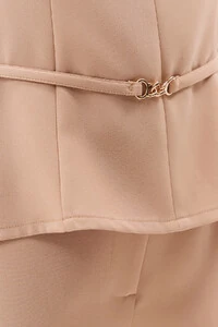 Conjunto de Alfaiataria de Blusa Regata Recorte Cinto Gold e Calça Reta