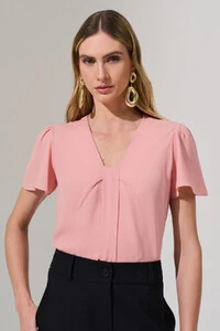 Blusa Decote V Pregas Laço