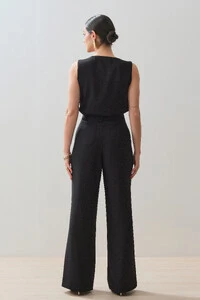 Conjunto de Alfaiataria de Regata Decote Drapeado Ombro Pregas Double e Pantalona Cinto Fino