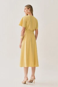 Vestido Midi Evasê Manga Abertura Decote V Cinto