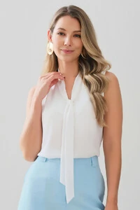 Regata Gola Baixa Laço Decote V Ombro Prega