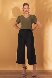 Blusa manga aberta botão forrado