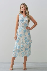 Conjunto Folhagem Poa de Blusa Regata Decote V Babado Laço e Saia Midi Babado Assimétrico