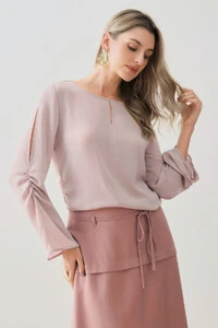 Blusa de Chiffon Yoryu Decote Gota Manga Longa Evasé Cut Out Franzida