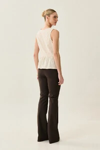 Regata de Laise de Algodão Acinturada Recorte Decote V