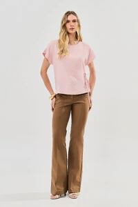 Blusa Manga Morcego Lateral Laço