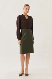 Saia de Couro Recortes