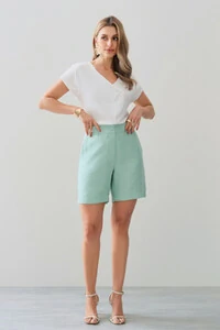 Blusa Manga Morcego Decote V Transpassado Botão Forrado