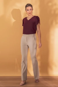 Blusa manga aberta botão forrado