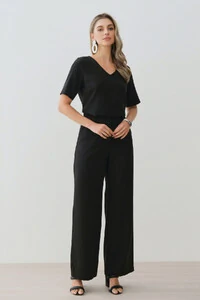 Conjunto de Alfaiataria de Blusa Decote V e Calça Wide Leg