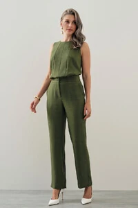 Conjunto de Regata Recortes e Calça Reta