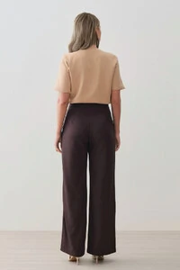 Blusa Decote Redondo Gota Gold
