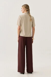 Blusa de Cetim Gola Dobrada de Laço