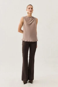 Blusa Regata Assimétrica Ombro Esquero Drapeado Pregas