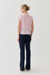 Blusa Dupla Assimétrica Transpassada Manga Morcego Ombro Esquerdo Pregas Triple