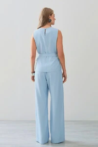 Conjunto de Alfaiataria de Blusa Regata Cinto e Calça Wide Leg