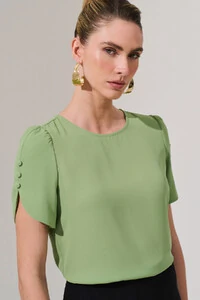Blusa Manga Mini Botões Forrados Triple